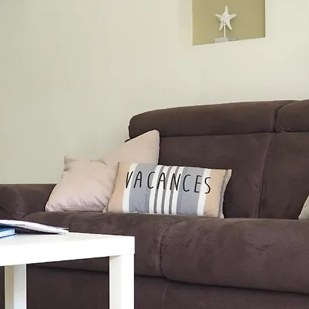 Apartment Schoene In *