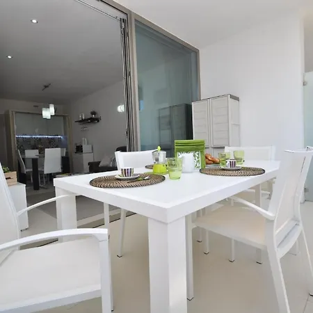 Apartment Schoene In